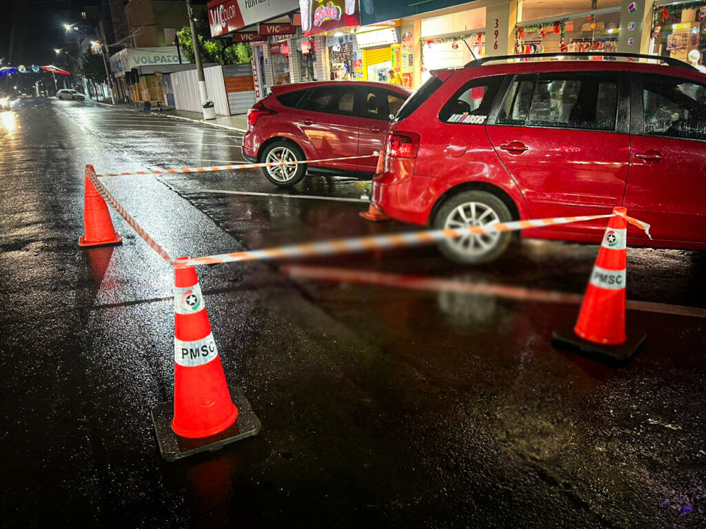 Homem é morto a facadas pelo ex namorado da atual companheira em