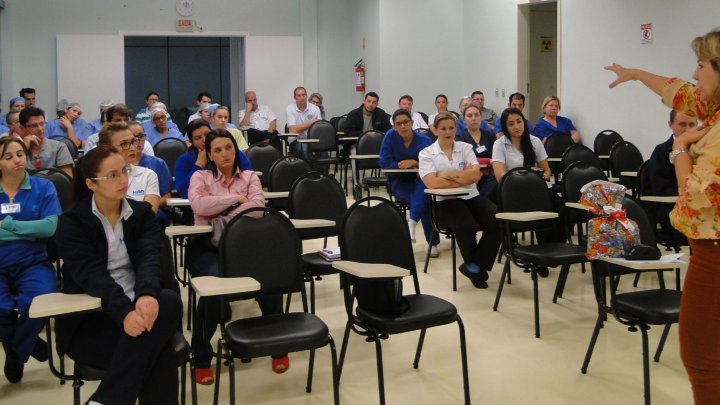 Prevenção de acidentes foi tema de palestra na SIPAT do Hospital Regional