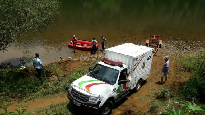 Jovem que desapareceu no Rio do Peixe em Piratuba é encontrado pelos Bombeiros