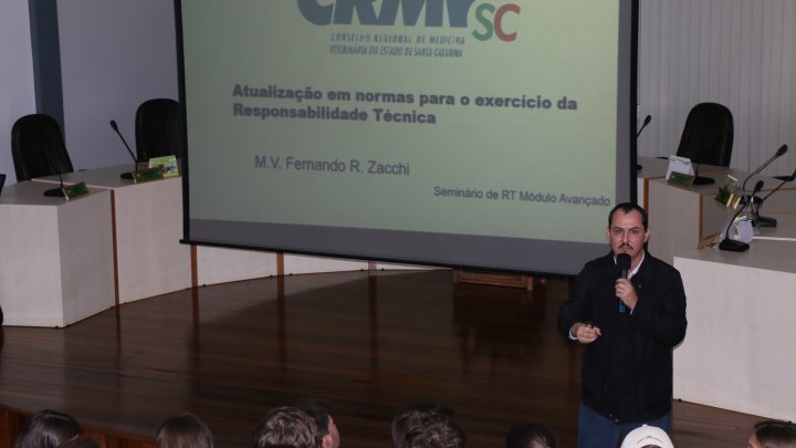 Chapecó sedia evento gratuito e obrigatório para Médicos Veterinários e Zootecnistas