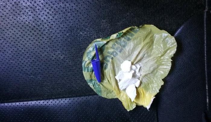 Homem de 21 anos é flagrado com cocaína no São Pedro