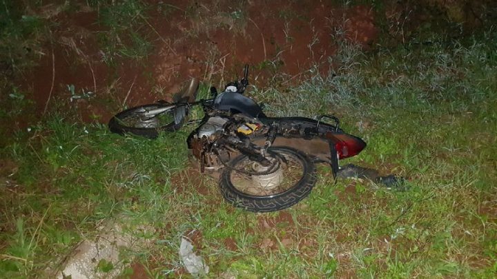 Motociclista morre após grave acidente em Modelo