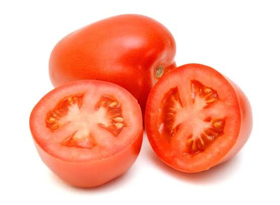 Tomate já subiu 157% nos supermercados do Oeste