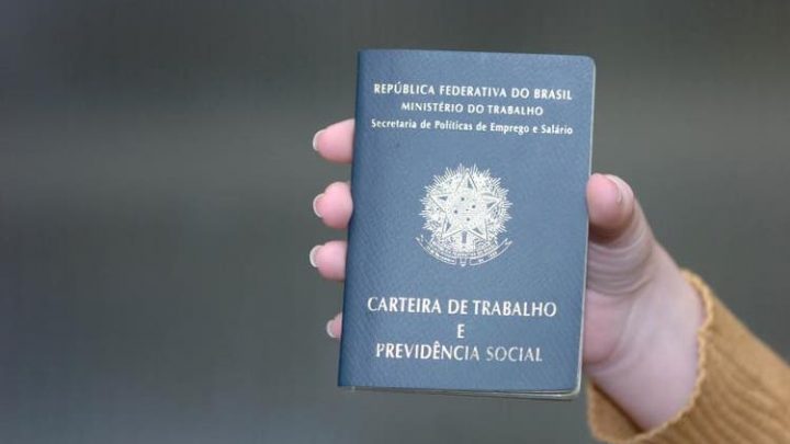 SC segue com a menor taxa de desemprego do país