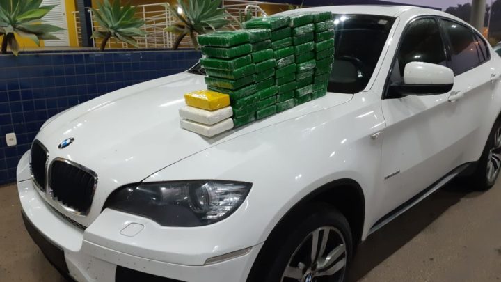 PRF apreende 56 kg de cocaína e 1 kg de crack em BMW X6 em Guaraciaba na BR-163