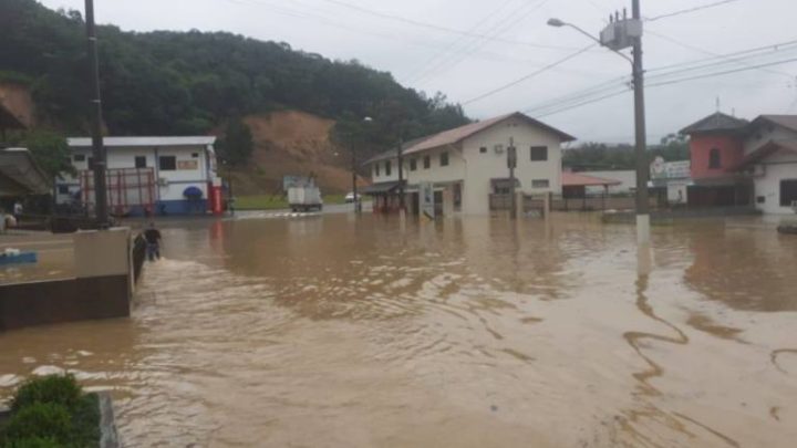 MetSul adverte que Santa Catarina enfrentará uma calamidade