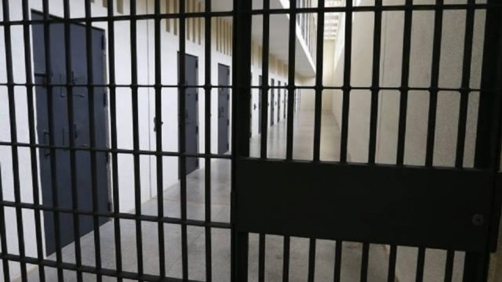 67 presos não retornaram às penitenciárias após saída temporária de dezembro em SC