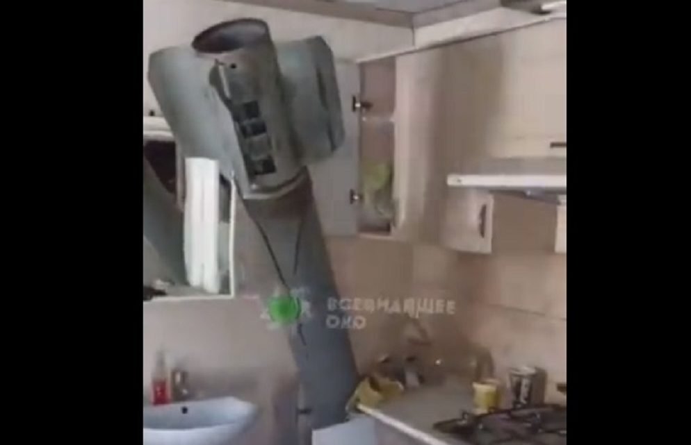 Vídeo: míssil cai dentro de cozinha e não explode na Ucrânia