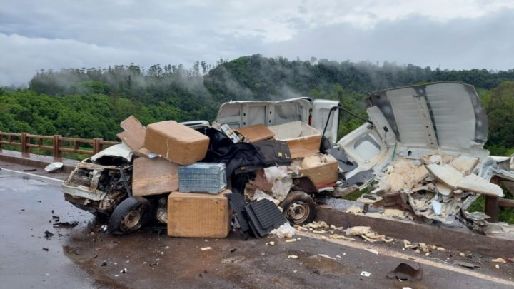 Vídeos: grave acidente deixa um óbito e pelo menos quatro feridos na BR 282 entre SMO e Maravilha