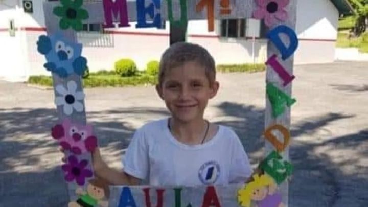 Menino de 9 anos morre após ser puxado por maquinário de serraria em SC