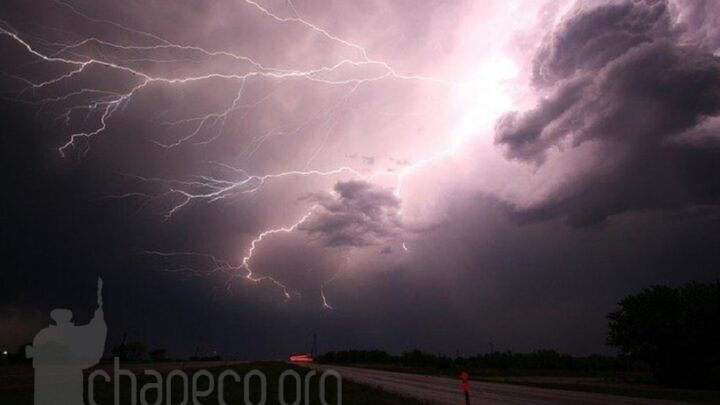 Pancadas de chuva e temporais isolados devem chegar a SC na sexta