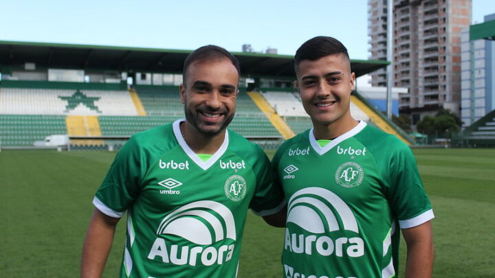 Gabriel Xavier e Maurício são apresentados na Arena Condá