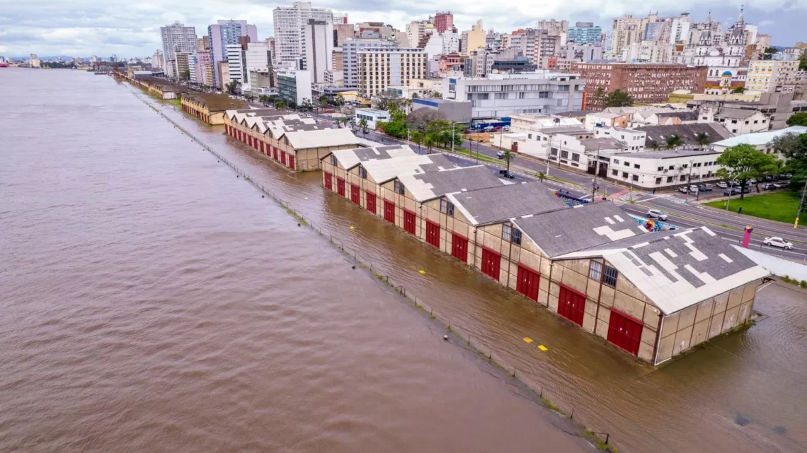 Chega a 90 o número de mortos no Rio Grande do Sul