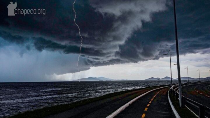 Nova frente fria no RS causa pancadas de chuva em SC; veja a região