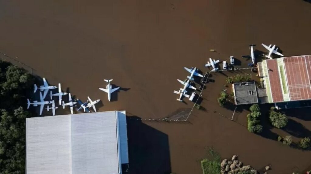 Sobe para 100 o número de mortos no Rio Grande do Sul