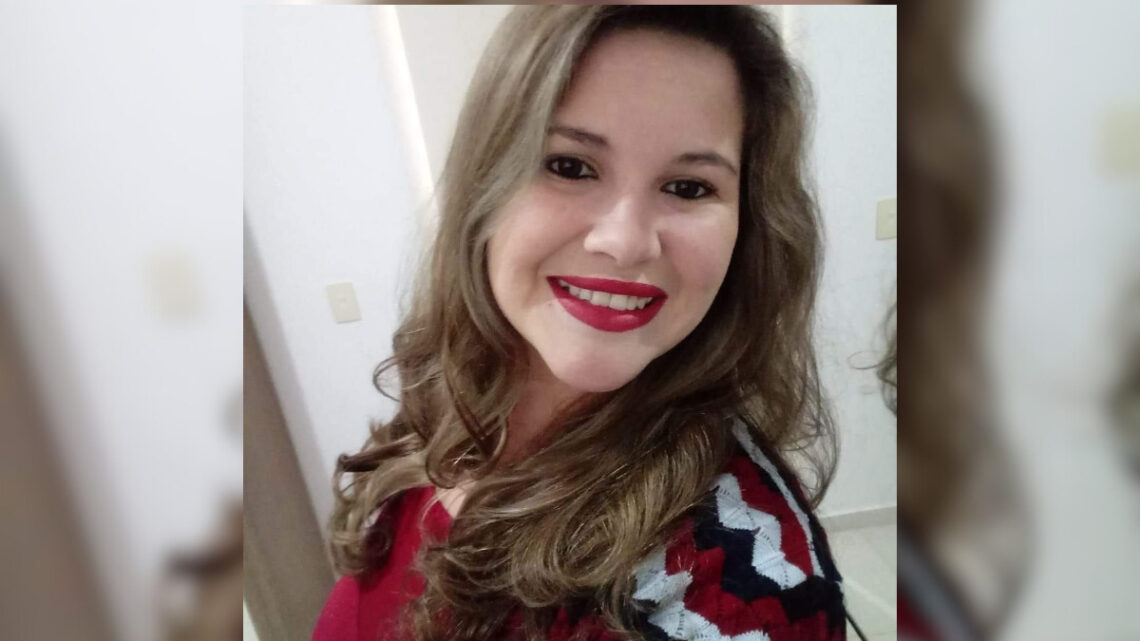 Mulher vai chamar a amiga para almoçar e a encontra morta na cozinha em SC