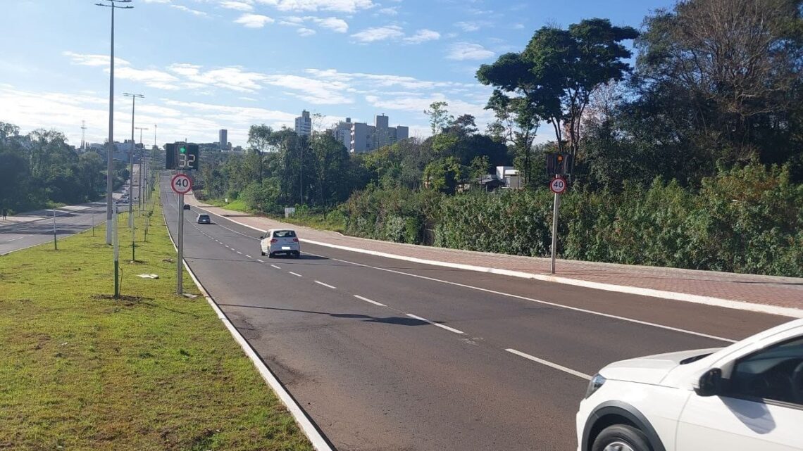 Prefeitura instala lombada eletrônica no Prolongamento Sul da Avenida Getúlio Vargas