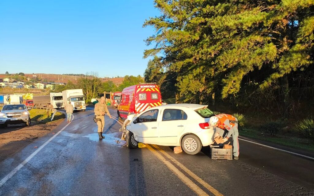 Acidente na SC-157 deixa uma mulher ferida no Oeste de Santa Catarina