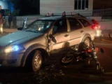 Colisão entre carro e moto deixa motociclista ferido em Xaxim