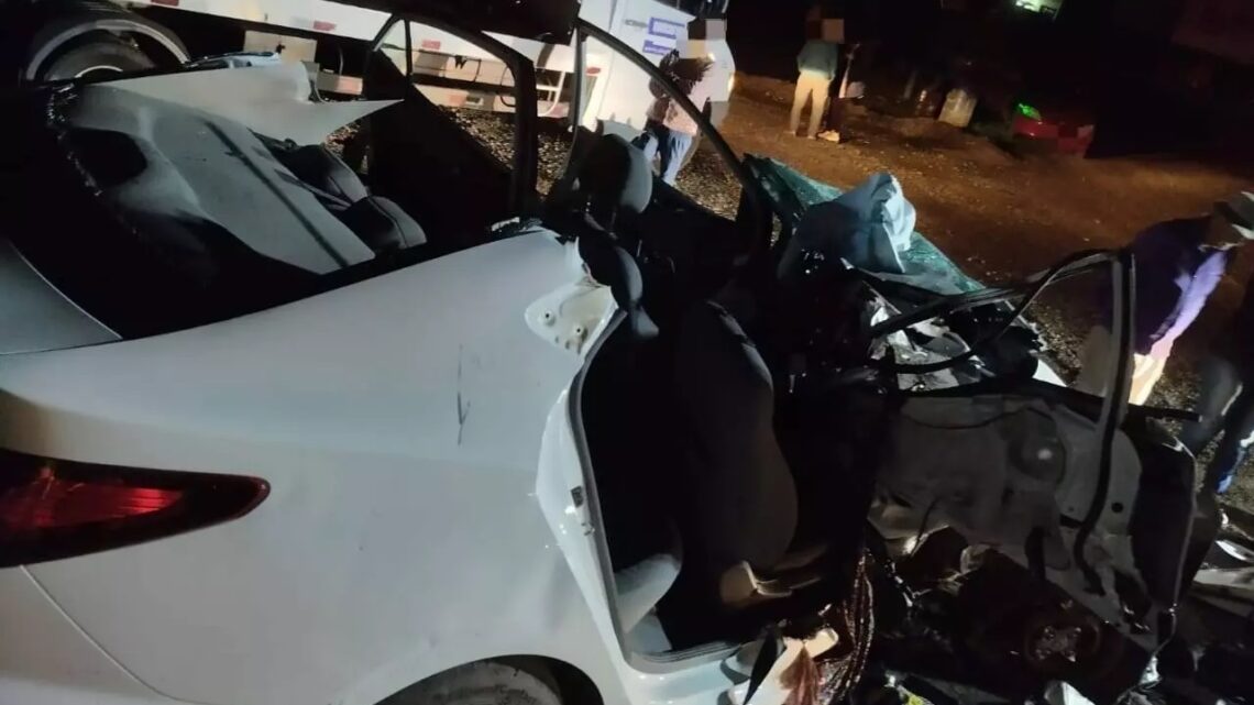 Motociclista morre e moto parte ao meio em grave acidente em SC; FOTOS