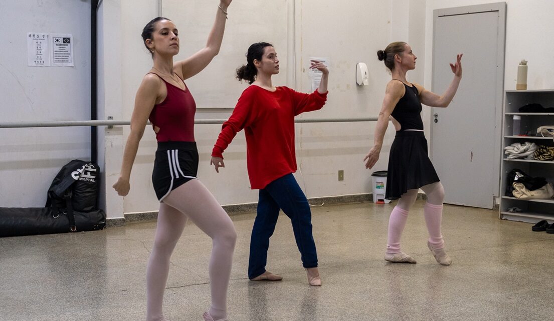 Projeto Oriri rememora aulas de dança barroca e de ballet em Chapecó