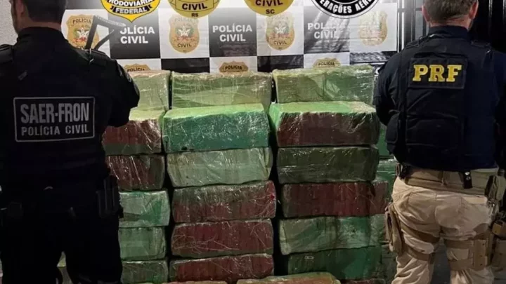 No Oeste, trio que transportou mais de 700 quilos de maconha é condenado por tráfico de drogas