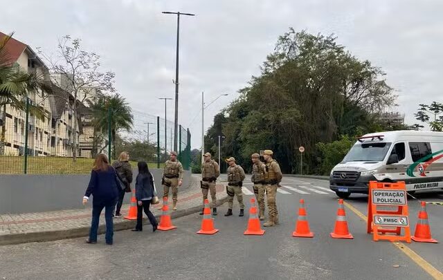 Começa júri do autor de ataque a creche em Blumenau que deixou 4 crianças mortas