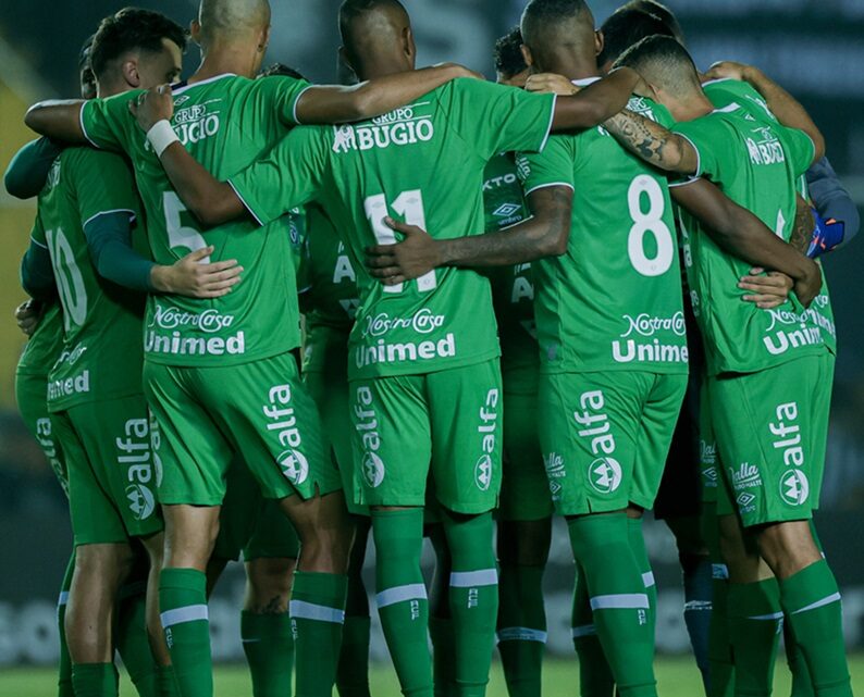 Chapecoense empata com o Figueirense em estreia na Copa Santa Catarina