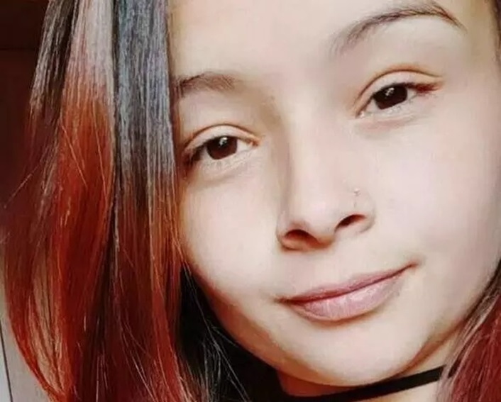 Mulher é encontrada morta dentro de casa com ferimento de faca na Serra; marido é suspeito do crime