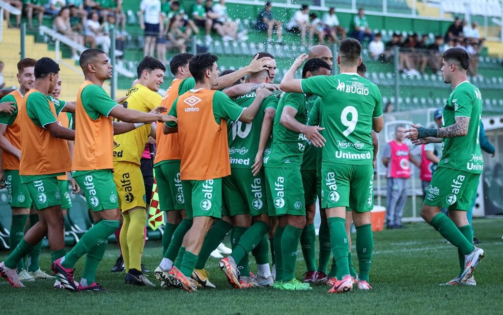 Chapecoense vence o Joinville na Arena Condá pela copa SC