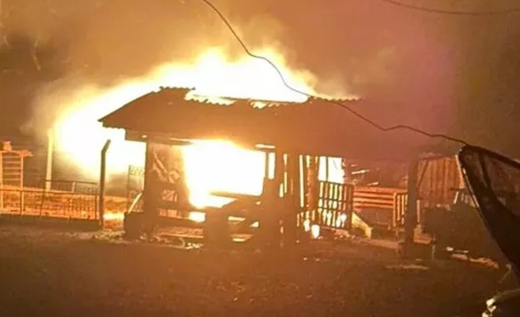 Incêndio destrói depósito de cereais e garagem no Meio-Oeste de SC