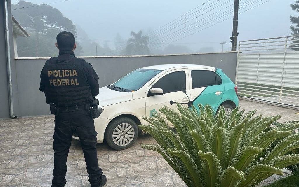 Polícia Federal combate falsificação de diplomas de nível superior em SC