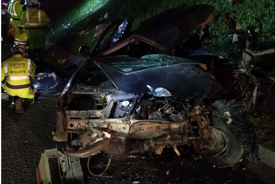 Colisão entre carro e caminhão resulta em duas mortes na BR-116