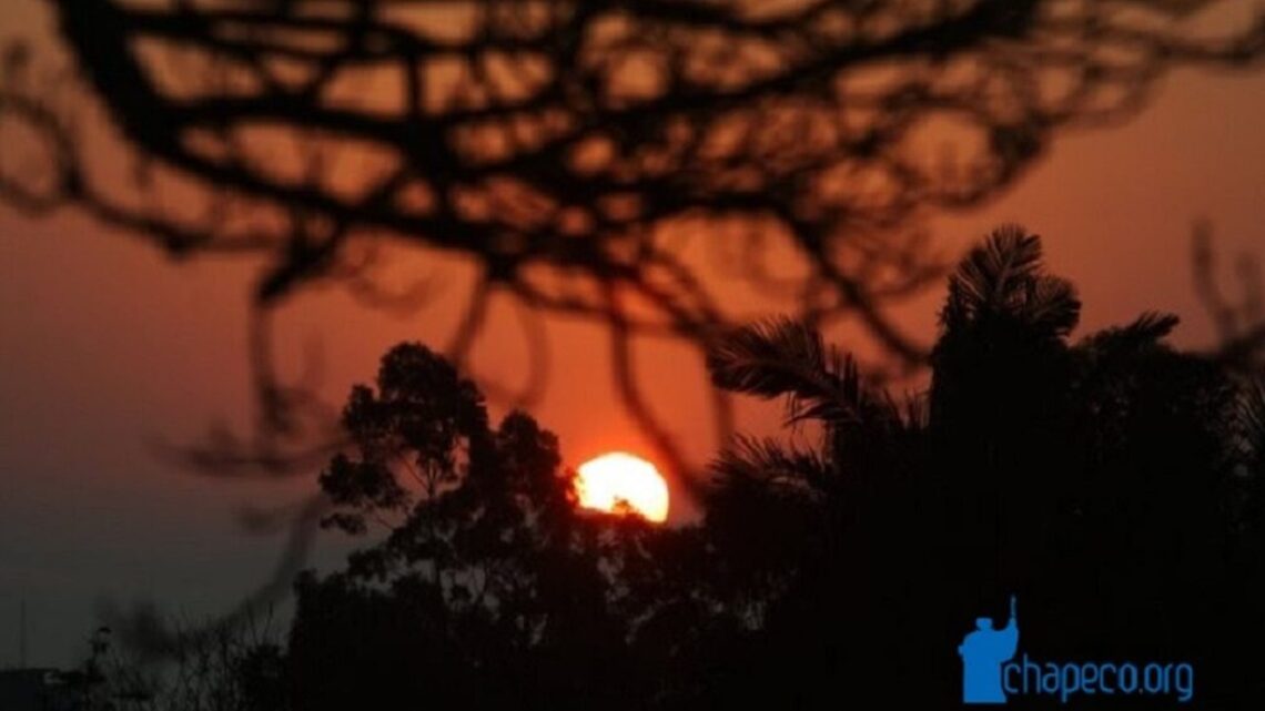 O calor voltou para ficar? Veja a previsão do tempo para SC