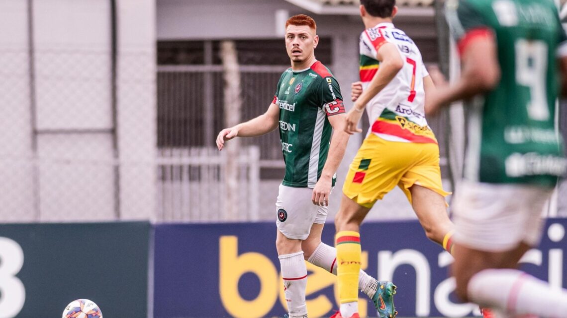 Concórdia sai na frente, mas sofre virada e é goleado pelo Brusque no Catarinense