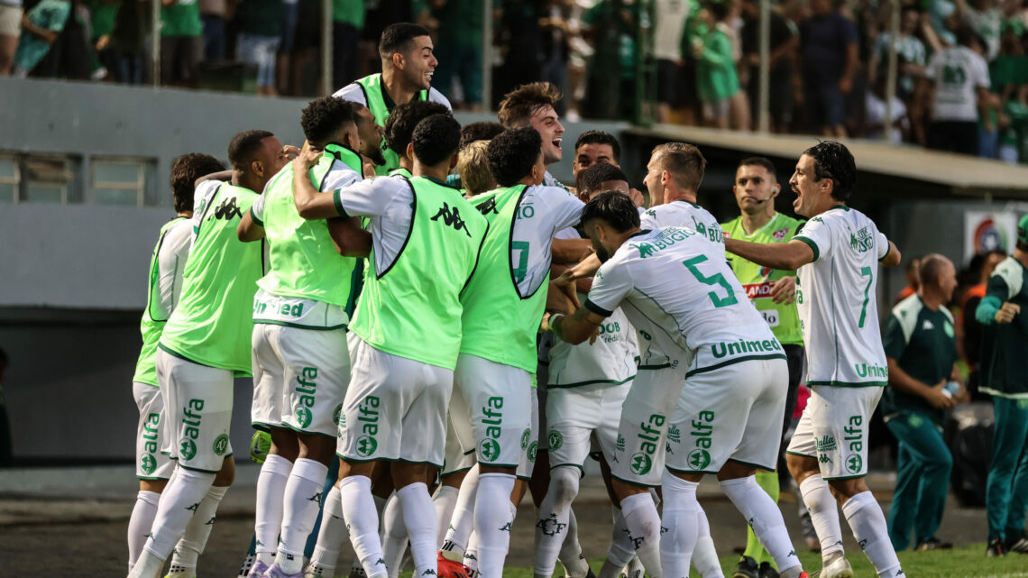 Chapecoense vence o Joinville e está na final do Campeonato Catarinense 2025