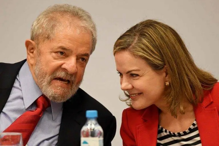 Lula diz que colocou ‘mulher bonita’ no governo para ter boa relação com o Congresso